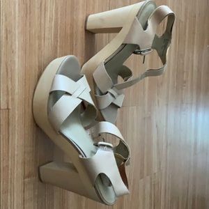 Wooden platform heels - size 10 - Levity